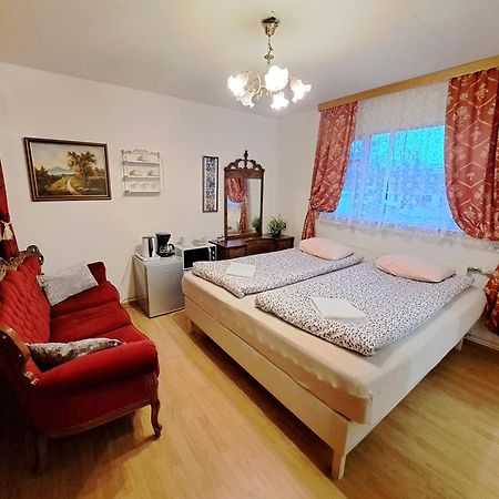 Akureyri Center Rooms Екстер'єр фото