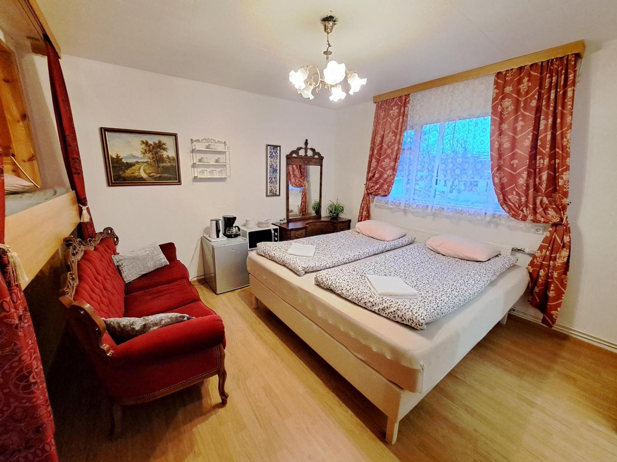 Akureyri Center Rooms Екстер'єр фото